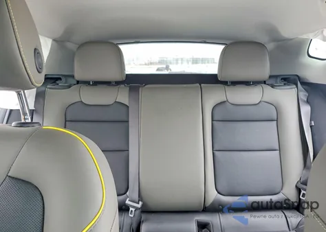 2025 Chevrolet Trax Activ z USA, uszkodzony, nr VIN KL77LKEP0SC072712